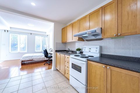 Photo 32 at 15A Ferguson Street, Birchmount, Toronto