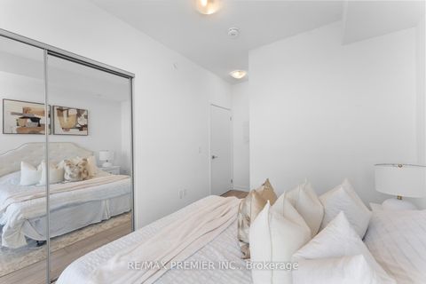 Photo 15 at 2617 - 10 Abeja Street, Concord, Vaughan