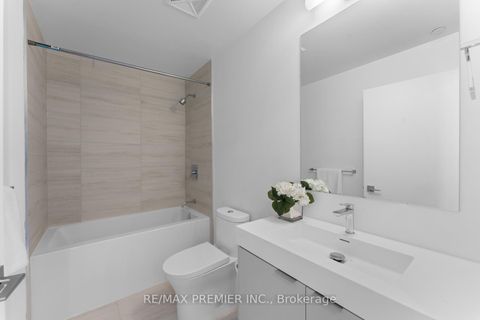 Photo 16 at 2617 - 10 Abeja Street, Concord, Vaughan