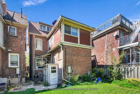 Photo 12 at 577 Huron Street, Annex, Toronto