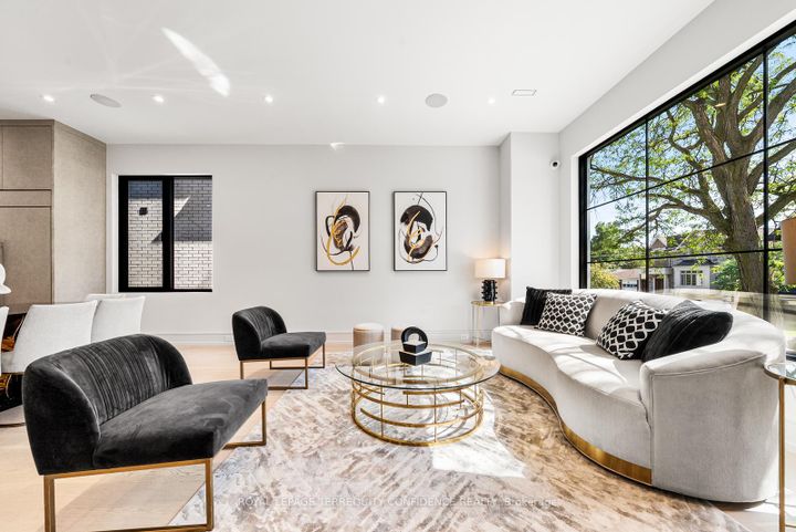 Photo 2 at 276 Horsham Avenue, Willowdale West, Toronto
