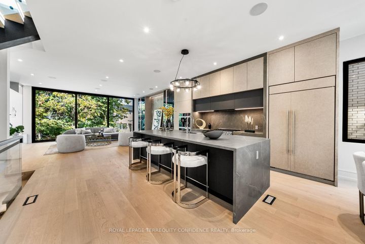 Photo 13 at 276 Horsham Avenue, Willowdale West, Toronto