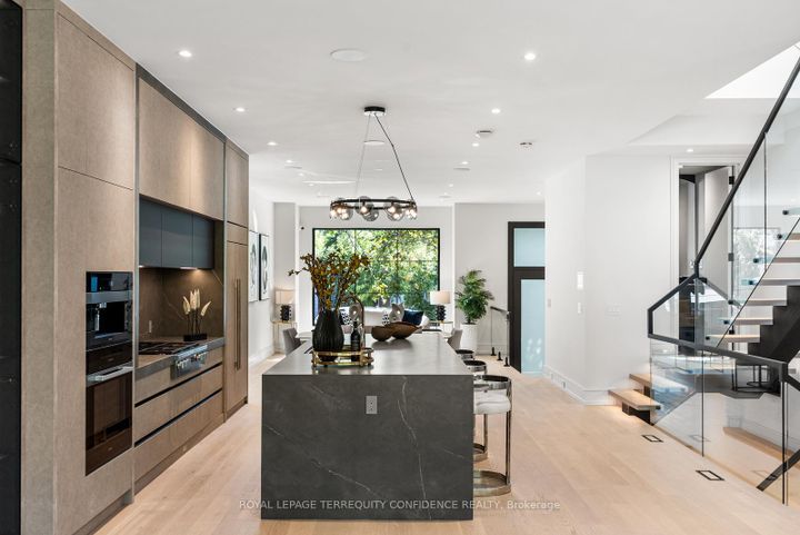 Photo 14 at 276 Horsham Avenue, Willowdale West, Toronto