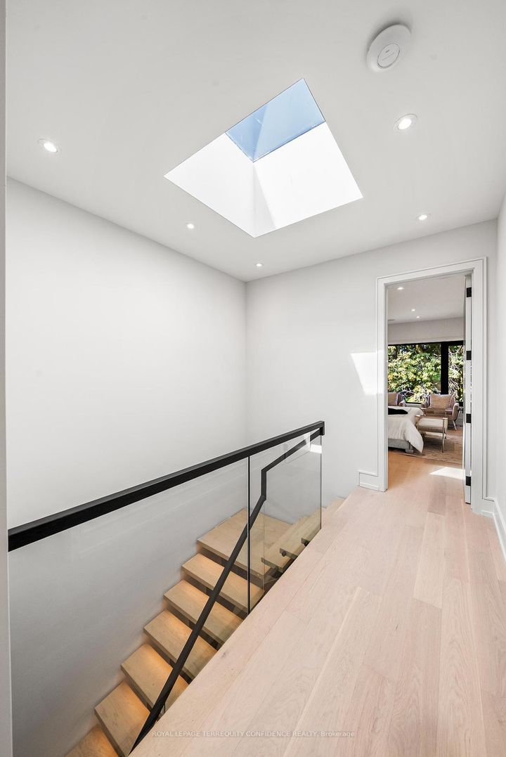 Photo 17 at 276 Horsham Avenue, Willowdale West, Toronto