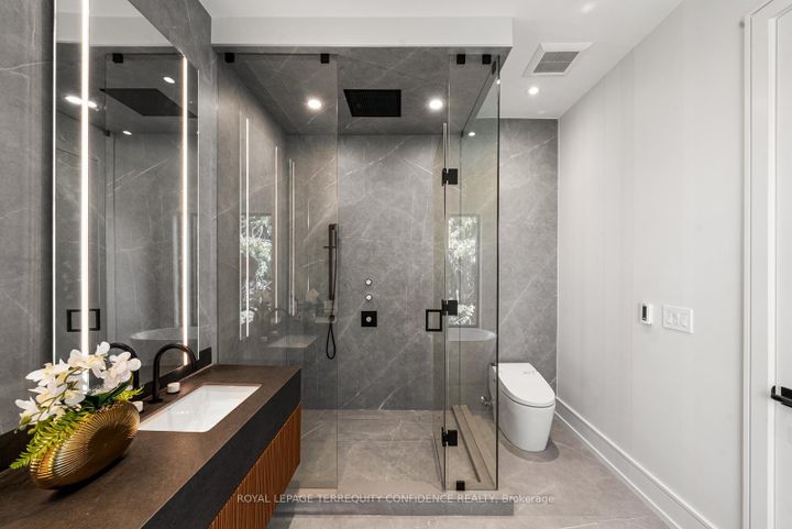 Photo 22 at 276 Horsham Avenue, Willowdale West, Toronto