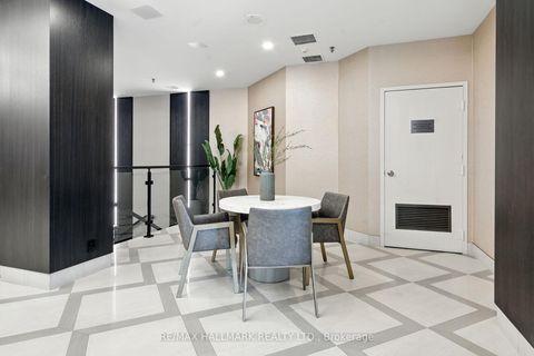 Photo 4 at 2002 - 215 Wynford Drive, Flemingdon Park, Toronto
