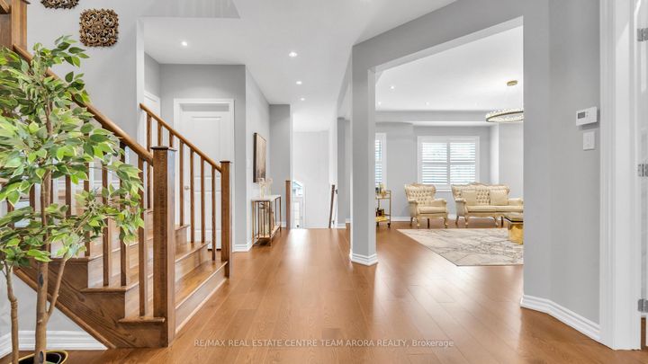 Photo 6 at 450 Brisdale Drive, Northwest Brampton, Brampton