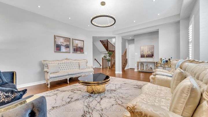 Photo 8 at 450 Brisdale Drive, Northwest Brampton, Brampton