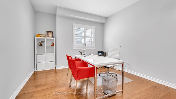 Photo 17 at 450 Brisdale Drive, Northwest Brampton, Brampton