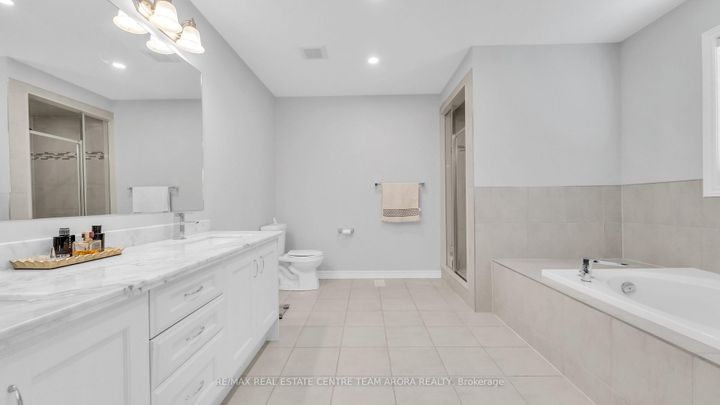 Photo 24 at 450 Brisdale Drive, Northwest Brampton, Brampton