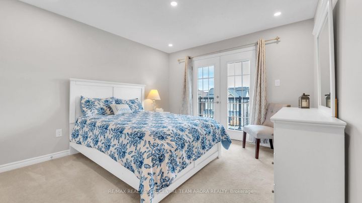 Photo 31 at 450 Brisdale Drive, Northwest Brampton, Brampton