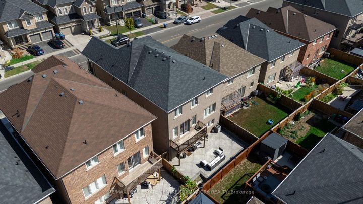 Photo 41 at 450 Brisdale Drive, Northwest Brampton, Brampton