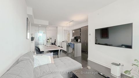 Photo 5 at 6506 - 100 Harbour Street, Waterfront Communities C1, Toronto