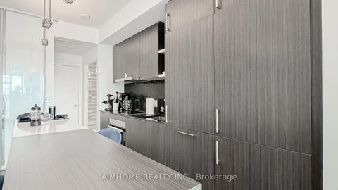 Photo 8 at 6506 - 100 Harbour Street, Waterfront Communities C1, Toronto
