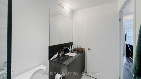 Photo 14 at 6506 - 100 Harbour Street, Waterfront Communities C1, Toronto
