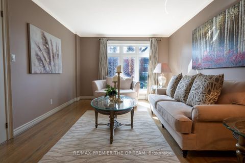 Photo 7 at 182 Clover Leaf Street, East Woodbridge, Vaughan
