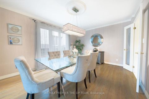 Photo 9 at 182 Clover Leaf Street, East Woodbridge, Vaughan