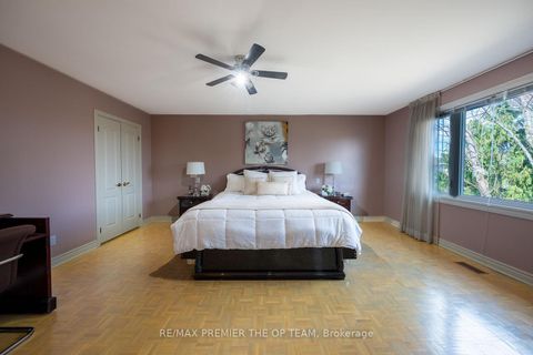 Photo 21 at 182 Clover Leaf Street, East Woodbridge, Vaughan