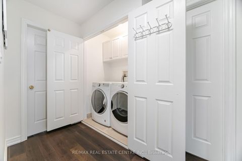 Photo 32 at 35 - 2295 Rochester Circle, BC Bronte Creek, Oakville