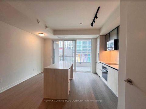 Photo 3 at 304 - 425 Front Street E, Waterfront Communities C8, Toronto