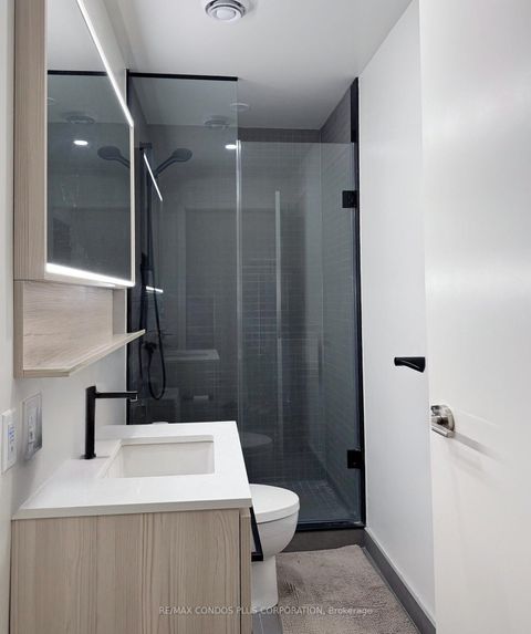 Photo 7 at 304 - 425 Front Street E, Waterfront Communities C8, Toronto