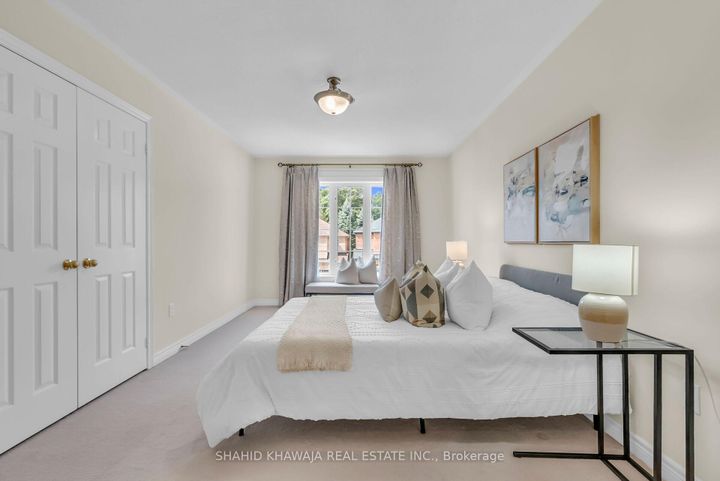 Photo 21 at 1546 Portsmouth Place, East Credit, Mississauga