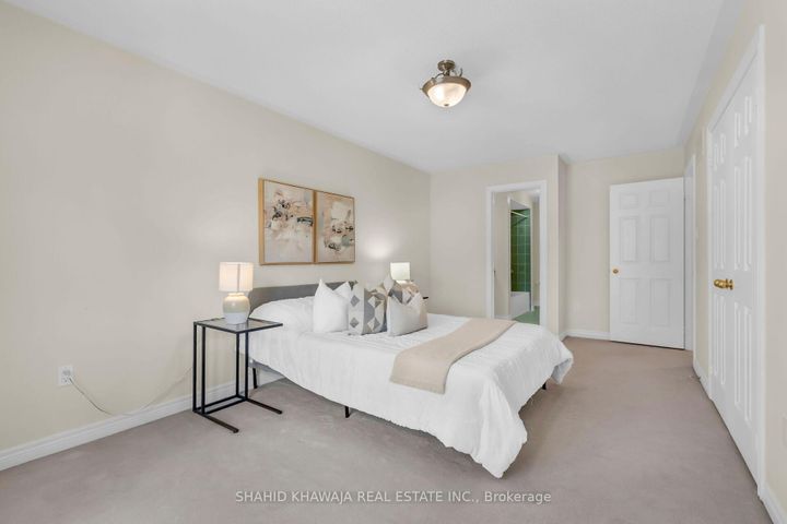 Photo 22 at 1546 Portsmouth Place, East Credit, Mississauga