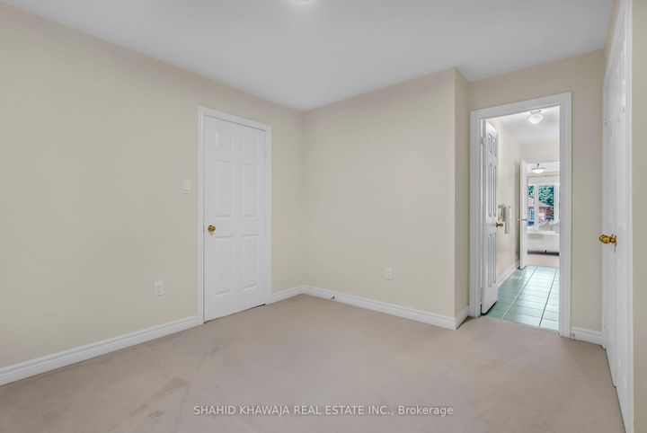 Photo 25 at 1546 Portsmouth Place, East Credit, Mississauga