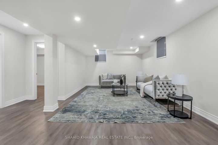 Photo 30 at 1546 Portsmouth Place, East Credit, Mississauga