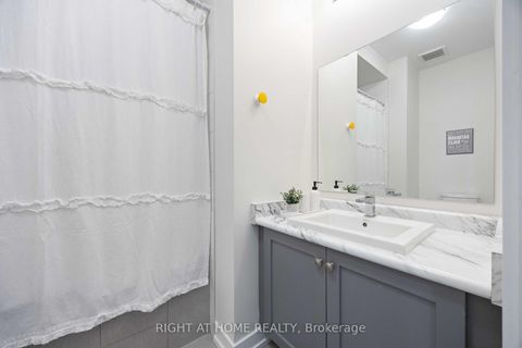 Photo 19 at 50 Troon Avenue, Maple, Vaughan