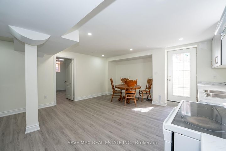 Photo 38 at 17 Charger Lane, Fletcher's Meadow, Brampton