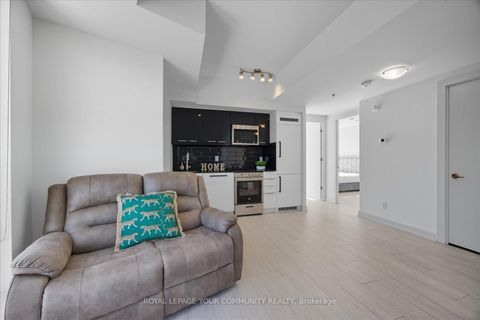 Photo 10 at 1008 - 90 Glen Everest Road, Cliffside, Toronto