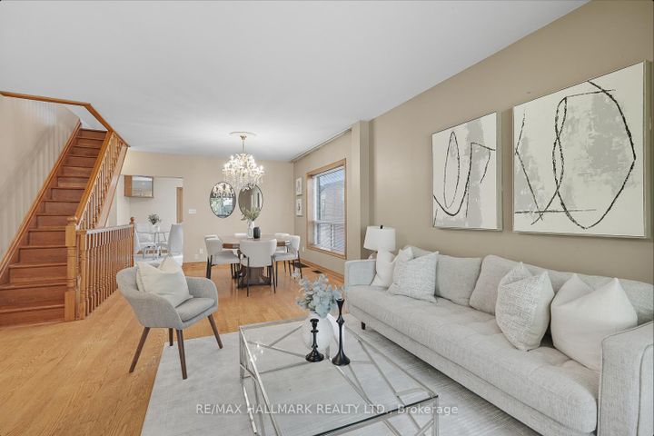Photo 7 at 533 Milverton Boulevard, Danforth, Toronto