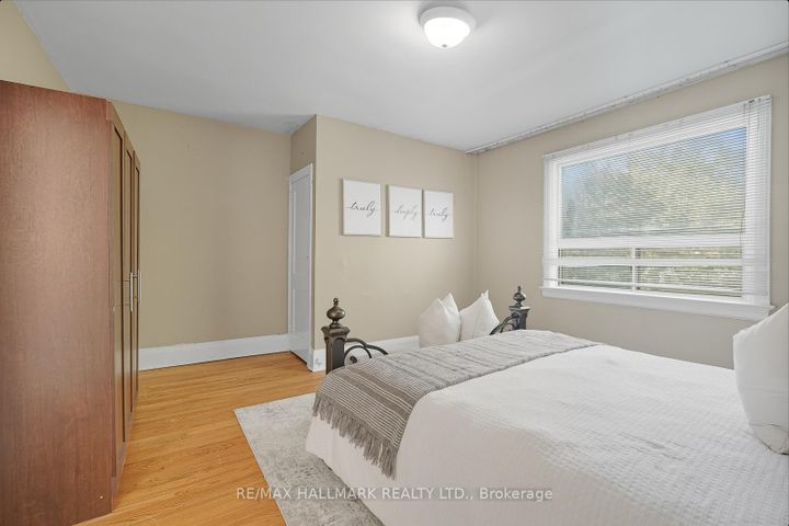 Photo 21 at 533 Milverton Boulevard, Danforth, Toronto