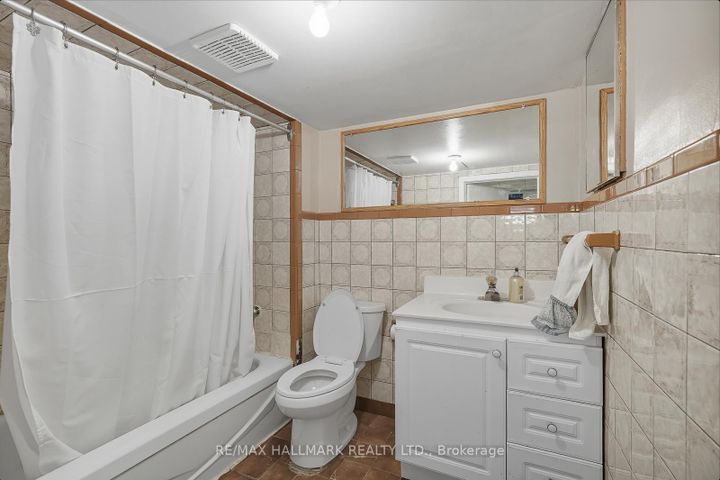 Photo 35 at 533 Milverton Boulevard, Danforth, Toronto