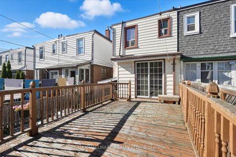 Photo 38 at 533 Milverton Boulevard, Danforth, Toronto
