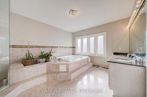 Photo 26 at 28 Edmund Crescent, Bayview Hill, Richmond Hill