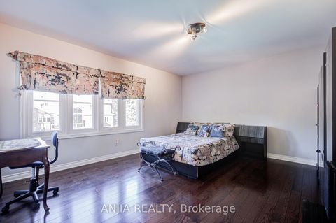 Photo 28 at 28 Edmund Crescent, Bayview Hill, Richmond Hill