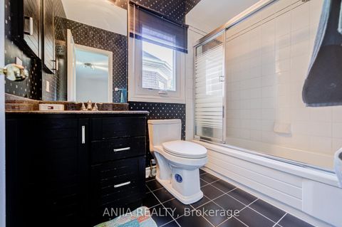 Photo 30 at 28 Edmund Crescent, Bayview Hill, Richmond Hill