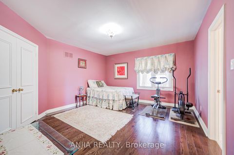 Photo 31 at 28 Edmund Crescent, Bayview Hill, Richmond Hill