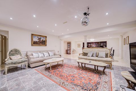 Photo 39 at 28 Edmund Crescent, Bayview Hill, Richmond Hill