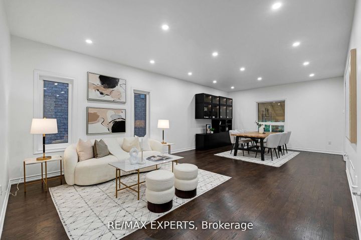 Photo 6 at 76 Cetona Avenue, Vellore Village, Vaughan