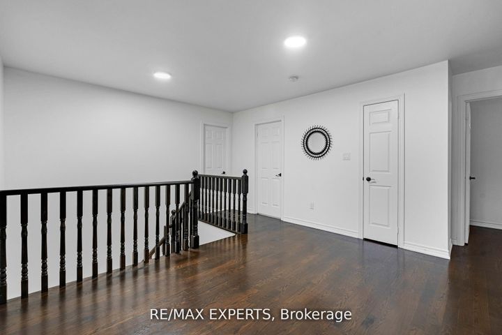 Photo 21 at 76 Cetona Avenue, Vellore Village, Vaughan