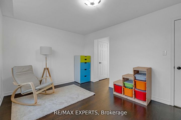 Photo 29 at 76 Cetona Avenue, Vellore Village, Vaughan
