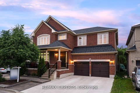 Photo 0 at 76 Cetona Avenue, Vellore Village, Vaughan