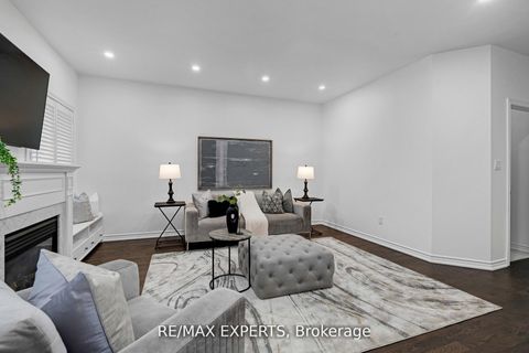 Photo 9 at 76 Cetona Avenue, Vellore Village, Vaughan