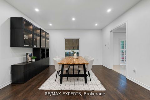 Photo 11 at 76 Cetona Avenue, Vellore Village, Vaughan