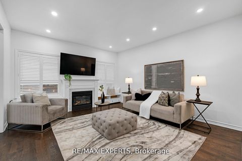 Photo 17 at 76 Cetona Avenue, Vellore Village, Vaughan