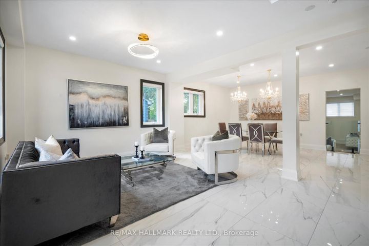 Photo 8 at 134 Manse Road, West Hill, Toronto
