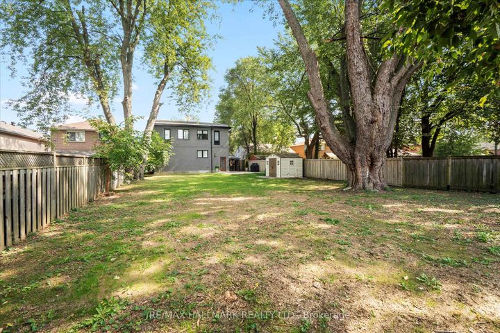 Photo 43 at 134 Manse Road, West Hill, Toronto